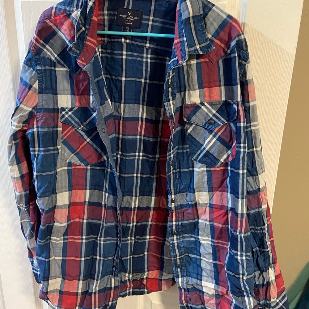 American eagle button up
